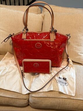Coach Patent Leather Tote and Wallet Set in Orange